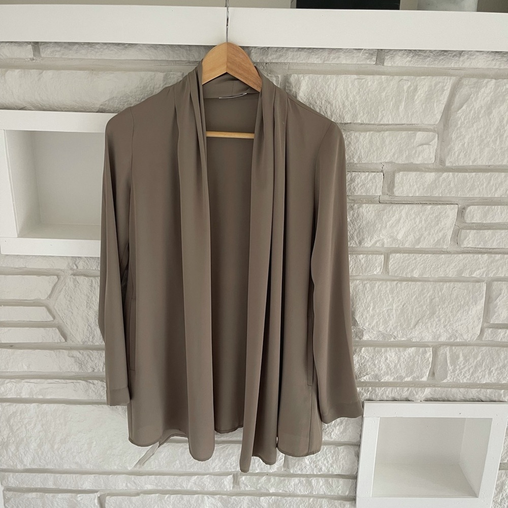 Babaton Aritzia XXS Sheer Beige cardigan